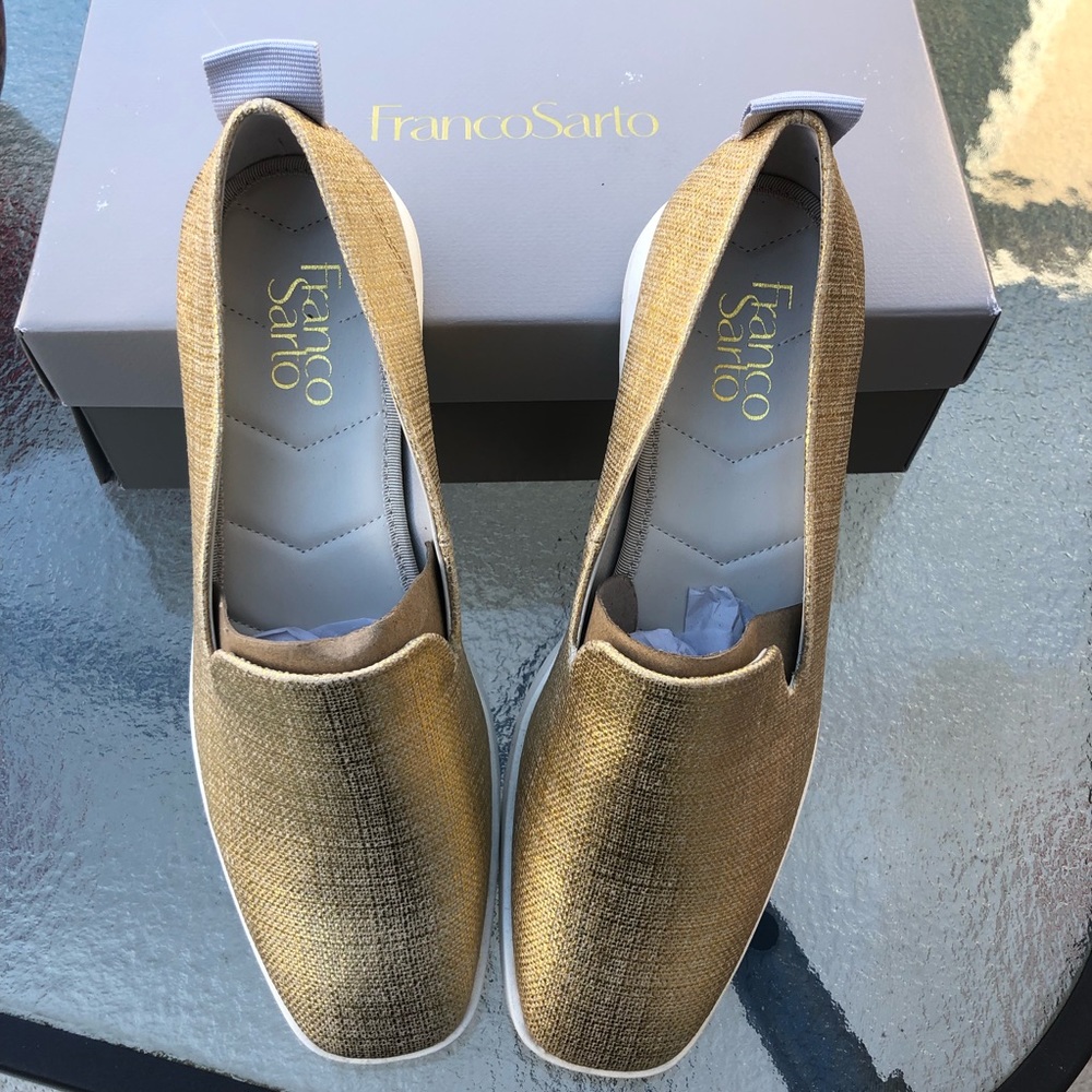 🌟NWT🌟 Alma Metallic Slip-On Sneaker